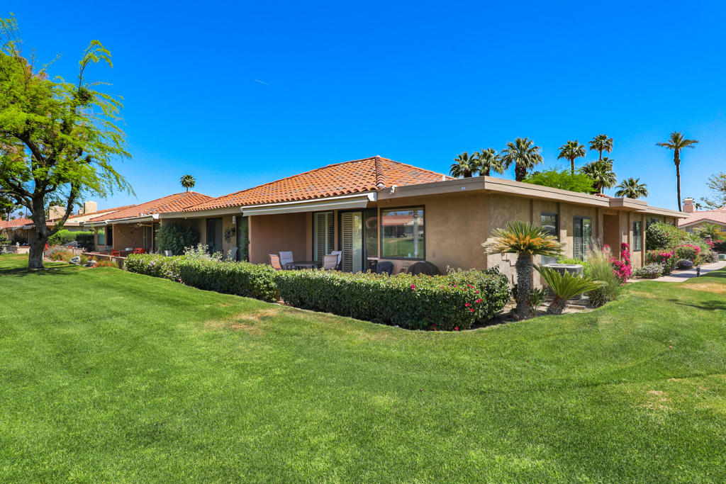 89 La Ronda Drive
