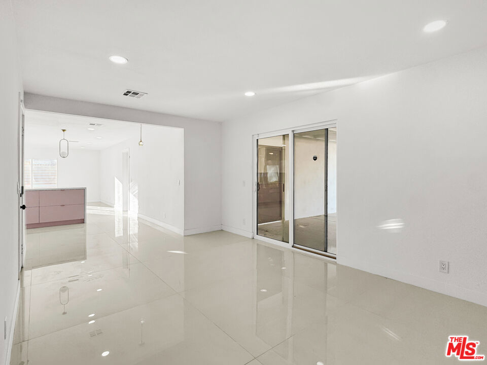 MLS #25617087 image #18