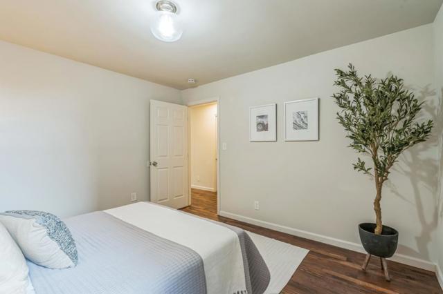 696 29th Street, Oakland CA: https://media.crmls.org/mediaz/27f4ca59-8aeb-4ae6-bdee-2685c705af11.jpg