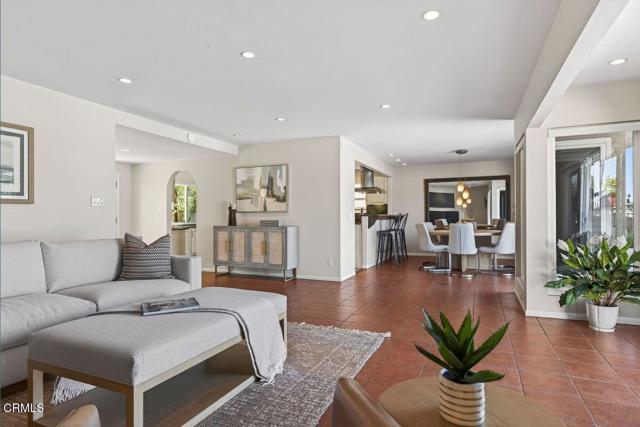 Detail Gallery Image 21 of 76 For 2941 Surfrider Ave, Ventura,  CA 93001 - 5 Beds | 3 Baths