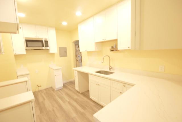 3265 Nichol Avenue, Oakland CA: https://media.crmls.org/mediaz/27f58f0f-33ea-4e26-aa6a-fa9cd832eee9.jpg