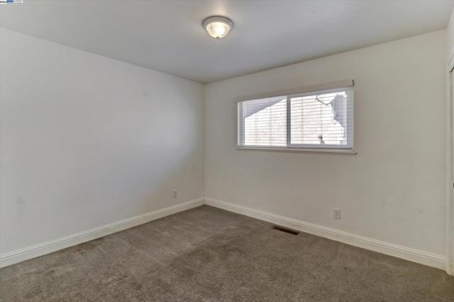 3524 Longview Rd, Antioch CA: https://media.crmls.org/mediaz/27f8d60b-874d-4f56-9b1a-1e095ff31801.jpg