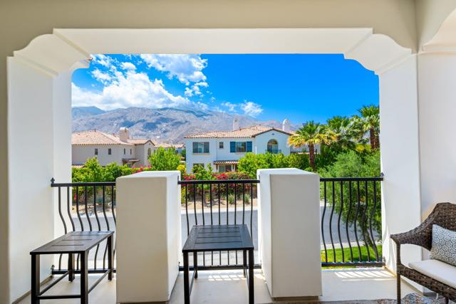 374 Terra Vita, Palm Springs CA: https://media.crmls.org/mediaz/27fad13f-3d89-439c-842a-e60de8434882.jpg