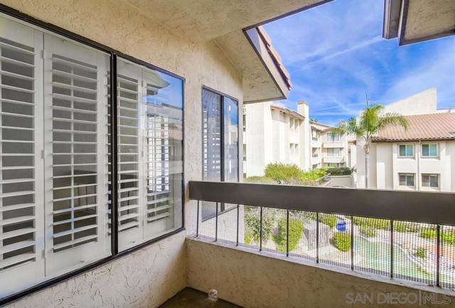 6737 Friars, San Diego, California 92108, 3 Bedrooms Bedrooms, ,2 BathroomsBathrooms,Condominium,For Sale,Friars,250020141SD