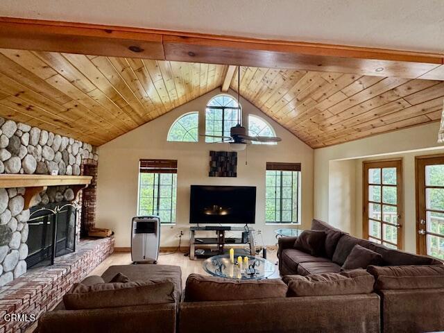 Detail Gallery Image 3 of 21 For 232 N Fairway Dr, Lake Arrowhead,  CA 92352 - 3 Beds | 2 Baths