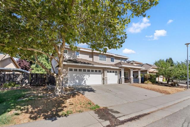 Image 1 of 31 For 645 Fisher Circle