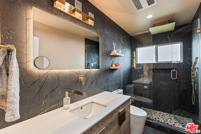 23320 Bassett Street, West Hills CA: https://media.crmls.org/mediaz/27fbeff1-1954-47ff-8f21-bb759252d21a.jpg