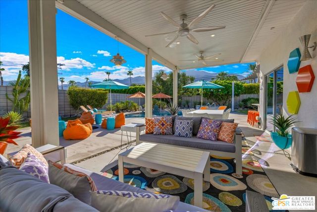 657 N Juanita Drive, Palm Springs, CA 92262