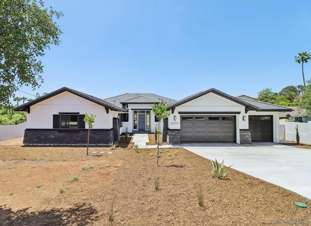 2745 Alexander Dr, Escondido CA: https://media.crmls.org/mediaz/27fcc4cb-d8c7-40de-a37c-6590ab7b84e2.jpg