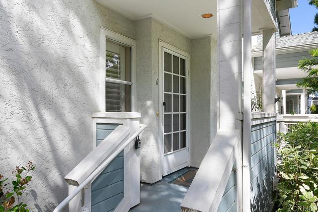 9910 Scripps Vista Way, San Diego CA: https://media.crmls.org/mediaz/27fddf34-6805-4ce4-801b-cf190a020290.jpg