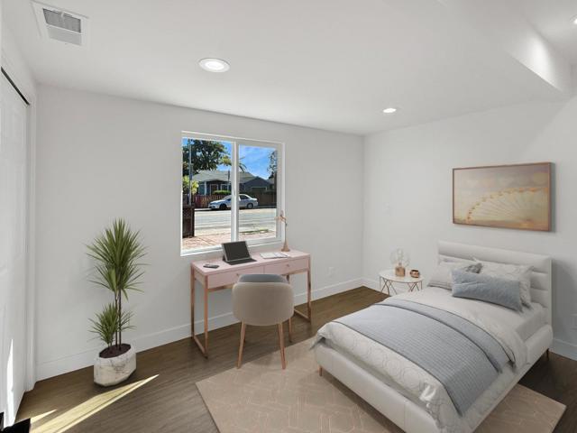 Virtually Bedroom 2 - 1st Floor