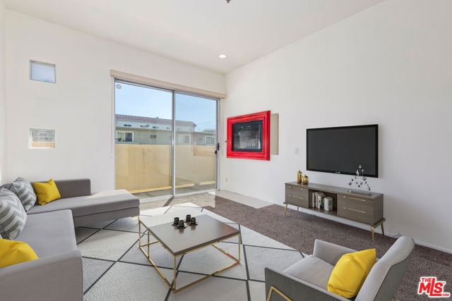 5350 Sepulveda Boulevard, 13 photo 1