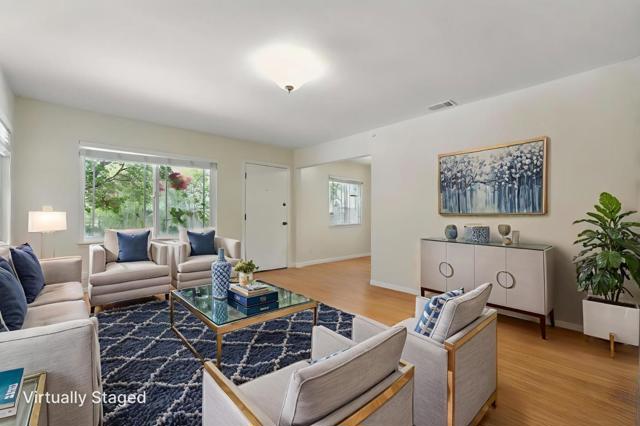 700 Mariposa Avenue, Mountain View CA: https://media.crmls.org/mediaz/28022d12-ee76-4cc6-baa0-936f402c7c4f.jpg