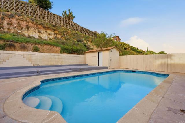 Detail Gallery Image 33 of 43 For 3625 Peach Blossom St, National City,  CA 91950 - 5 Beds | 3 Baths