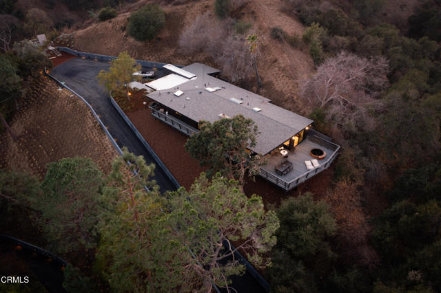 945 Linda Vista Avenue, Pasadena CA: https://media.crmls.org/mediaz/280385aa-ce6b-4dda-9193-ea7152f5a6ca.jpg
