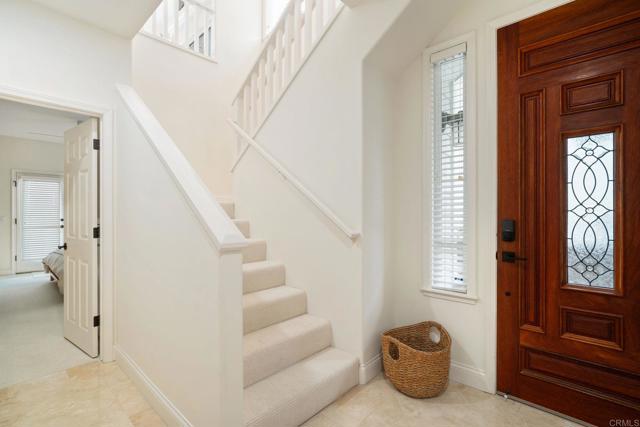 2010 Cambridge Avenue, Cardiff by the Sea CA: https://media.crmls.org/mediaz/28041100-b74d-468e-91d2-41733e014072.jpg