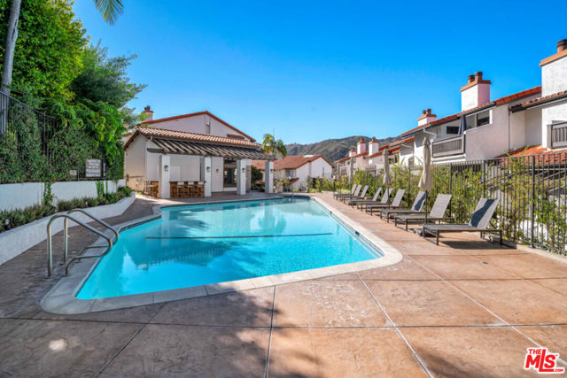 Drew Fenton | 1654 Michael Lane Pacific Palisades CA | MLS: 7380725