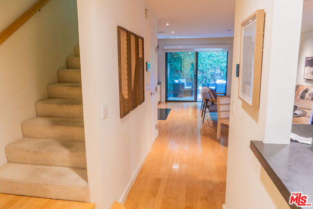 880 Hilldale Avenue, West Hollywood CA: https://media.crmls.org/mediaz/28059201-8c0f-4a48-ac20-16c75b208ce8.jpg