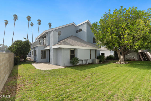 823 Earlham Street, Pasadena CA: https://media.crmls.org/mediaz/28065d24-e0b7-4488-b205-181601343a5e.jpg