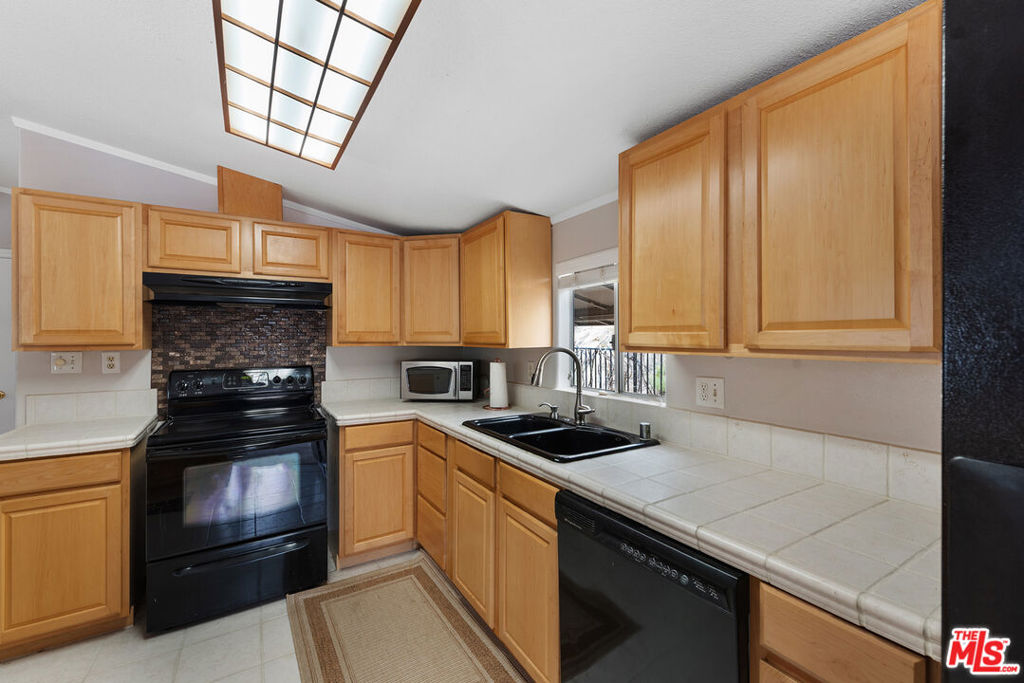 MLS #26842773 image #22