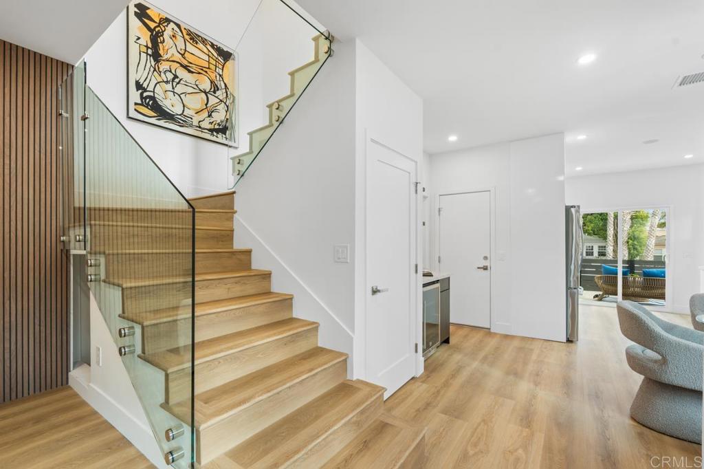 972 Sapphire Street - photo 16