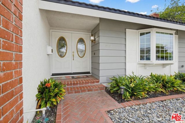 Image 2 of 49 For 4772 Cathy Avenue