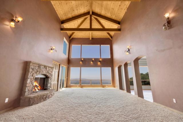 Detail Gallery Image 8 of 71 For 15711 Salida Del Sol, Ramona,  CA 92065 - 5 Beds | 4/2 Baths