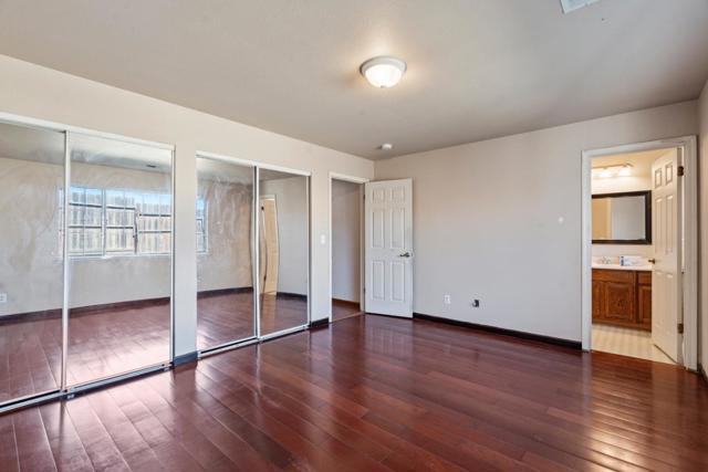 827 Terraza Street, Soledad CA: https://media.crmls.org/mediaz/280949b2-7883-4990-91b2-cbf53451f9bc.jpg