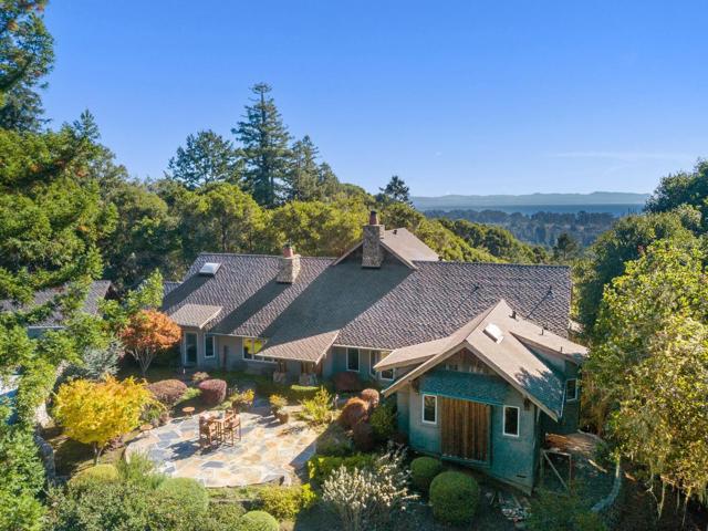 625 Quail Run, Aptos CA: https://media.crmls.org/mediaz/280997e6-6d35-436c-8f1d-af2d8ea0d67b.jpg