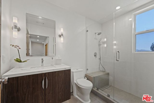 Drew Fenton | 17438 Revello Drive Pacific Palisades CA | MLS: 7251367
