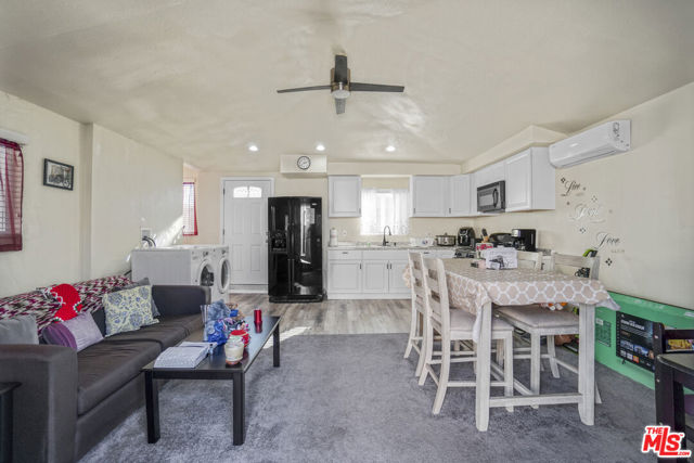 2046 W 112th Street, Los Angeles CA: https://media.crmls.org/mediaz/280d6b2f-490b-442e-828c-beb5e8bfbdec.jpg