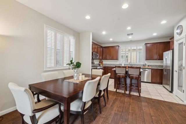 206 Gold Court, Scotts Valley CA: https://media.crmls.org/mediaz/280e70ce-86ac-4d92-9ae1-41641bbeb4dd.jpg
