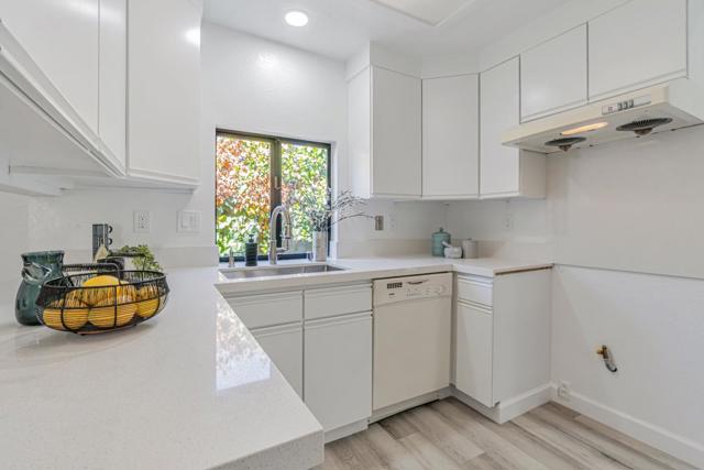 759 Camelback Road, Pleasant Hill CA: https://media.crmls.org/mediaz/28105781-925a-4ee7-a88e-798891b2fb01.jpg