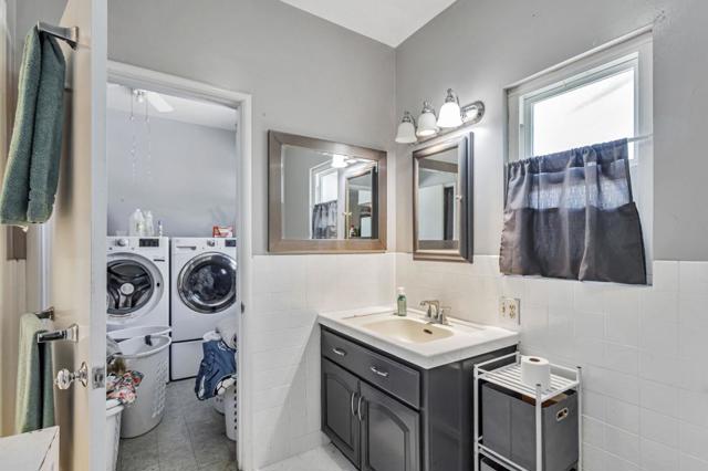 14205 Sycamore Avenue, San Martin CA: https://media.crmls.org/mediaz/2811193d-95e9-48ad-906b-4887d7c4eafe.jpg