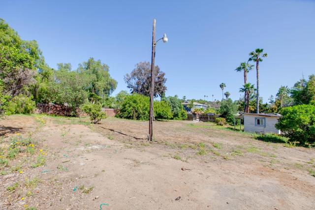 928 930 Osborne Street, Vista CA: https://media.crmls.org/mediaz/281166bf-1c91-4ca6-8098-1f0ed9047282.jpg