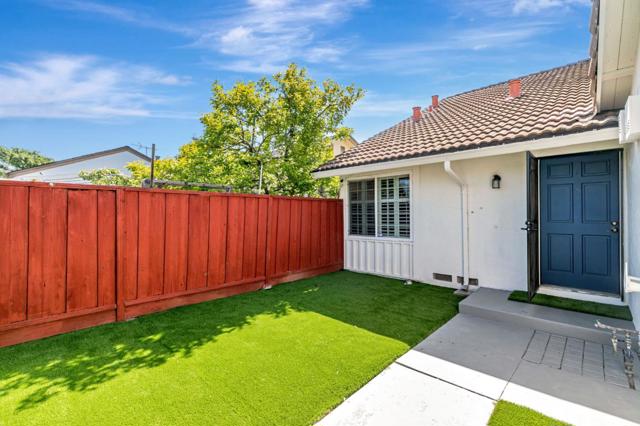 1832 Loch Ness Way, San Jose CA: https://media.crmls.org/mediaz/28127eb5-b2e5-4ca3-8089-ea36e661aee7.jpg