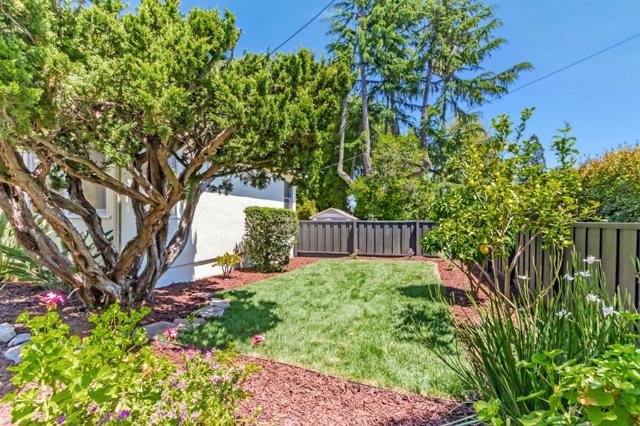 20335 Saratoga Los Gatos Road, Saratoga CA: https://media.crmls.org/mediaz/281420f4-d9f0-42b2-8cfa-fa6b2423b00c.jpg
