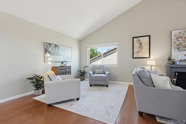Detail Gallery Image 5 of 46 For 17347 Plaza Maria, San Diego,  CA 92128 - 2 Beds | 2 Baths