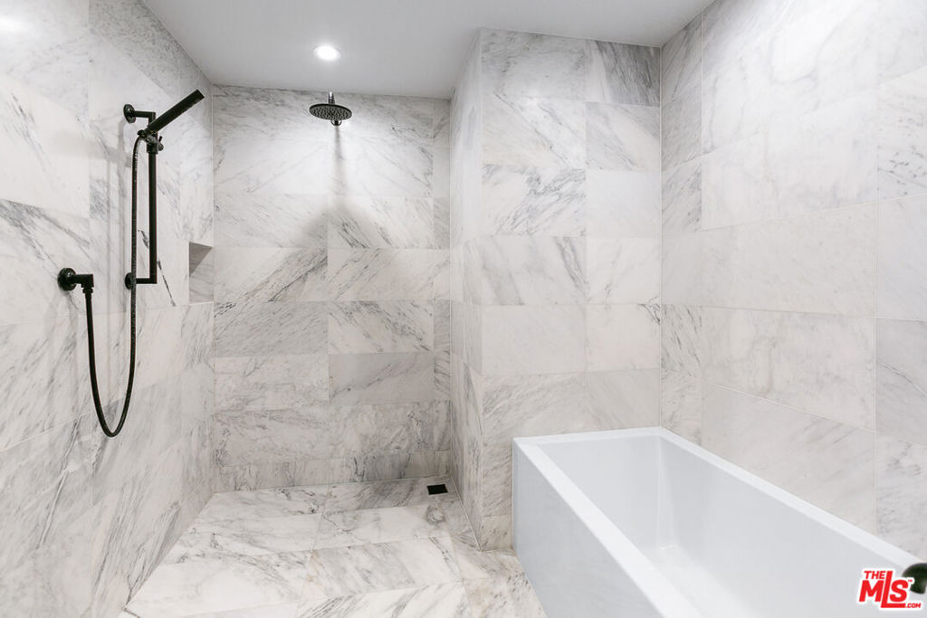 MLS #26986075 image #24