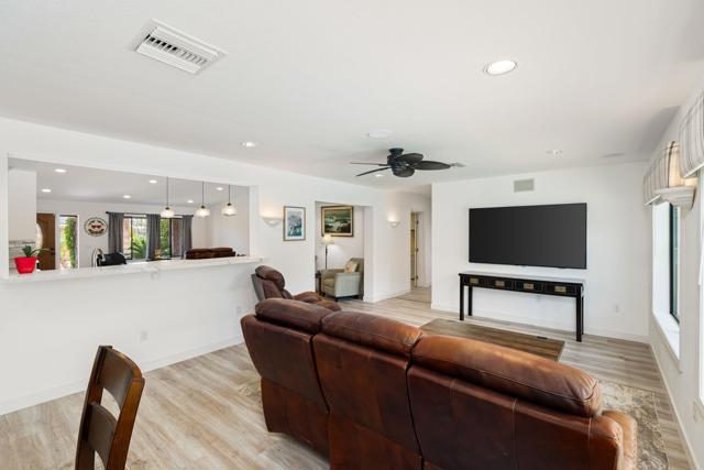 74619 Fairway Drive, Palm Desert CA: https://media.crmls.org/mediaz/2814a00a-eea2-4d7a-bf33-b84dcc4d45f8.jpg