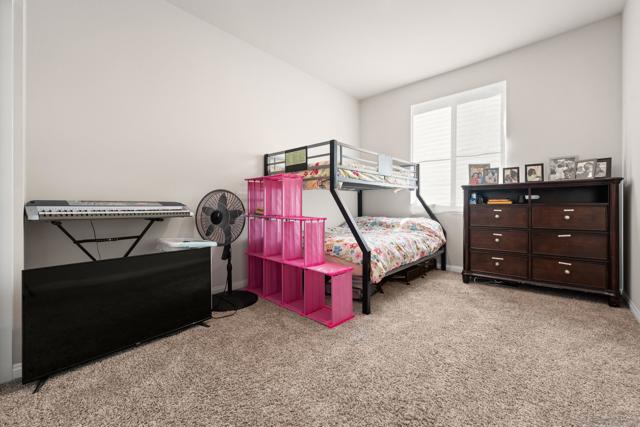 13305 Cultivate Ct, Valley Center CA: https://media.crmls.org/mediaz/28183f7d-7751-4854-baa0-b8b36fd9252f.jpg