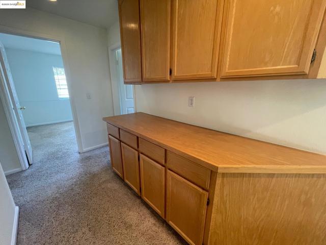 538 Apple Hill Dr, Brentwood CA: https://media.crmls.org/mediaz/28187d04-9e5c-48b1-a89d-bce825139868.jpg