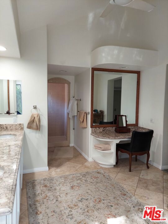 4342 Park Verdi, Calabasas CA: https://media.crmls.org/mediaz/2818a648-692b-4dc8-a712-d5587c964917.jpg