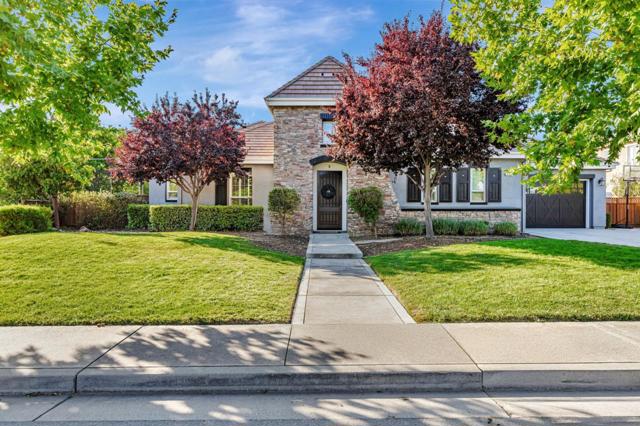 325 Peebles Avenue, Morgan Hill CA: https://media.crmls.org/mediaz/281a6078-93f7-4cc4-abf3-a2cf7f9c6d76.jpg