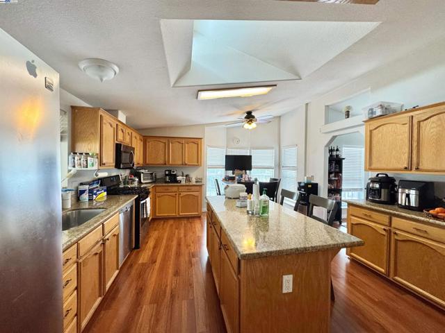 6130 Monterey Hwy, San Jose CA: https://media.crmls.org/mediaz/281b16bf-4c8b-43c9-b28f-bf6a03438714.jpg