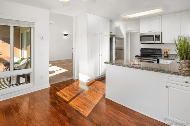 17141 W Bernardo Dr., San Diego CA: https://media.crmls.org/mediaz/281c59a5-084c-4f20-aae5-31b026cc68c8.jpg