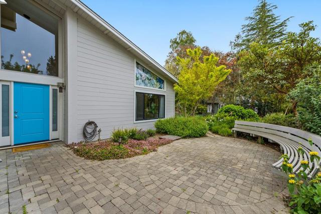 125 El Pinar, Watsonville CA: https://media.crmls.org/mediaz/281d70cc-c800-4aec-bce8-1088206292a3.jpg
