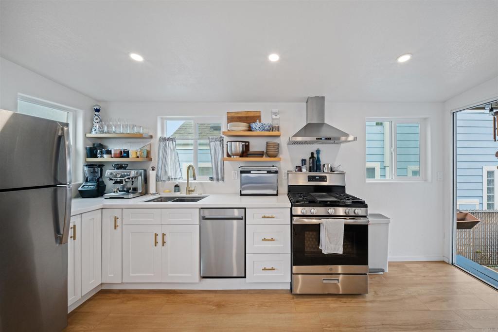 1624 N Coast Highway 101 - photo 7