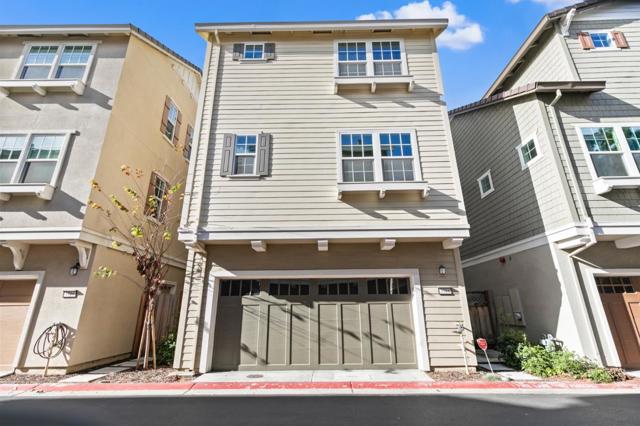 3718 Pyramid Way, Mountain View CA: https://media.crmls.org/mediaz/281ec7f4-ae27-4477-9d0c-e527830c2e1c.jpg