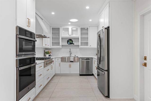 Detail Gallery Image 14 of 53 For 181 Corte Maria Ave, Chula Vista,  CA 91910 - 3 Beds | 2 Baths